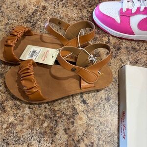 Lucky brand sandals